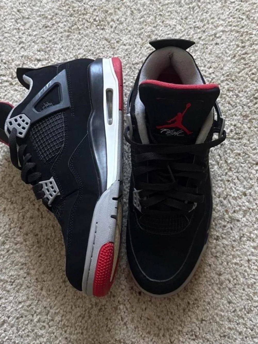 Jordan Men's Black and Red Retro Basketball Sneakers